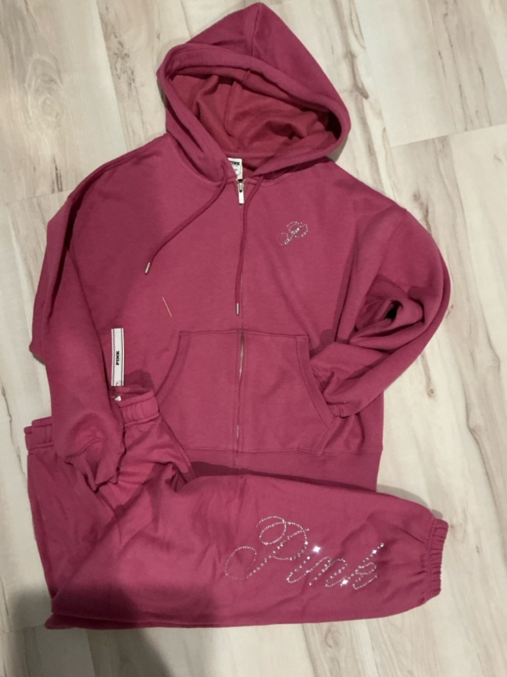 NEW VICTORIAS SECRET PINK BLING FULL ZIP HOODIE, JOGGERS & TEE SHIRT 3PC SET - Picture 3 of 6